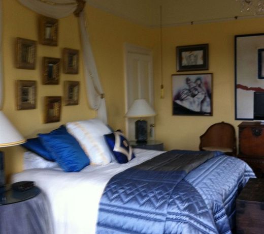 COTTER HOUSE LUXURY RETREAT
