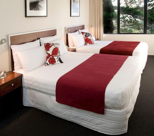 The Parnell Hotel & Conference Centre