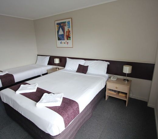 Motel 80