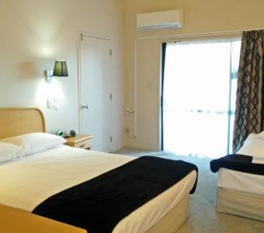 Rayland Epsom Motel