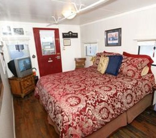 Red Caboose Getaway