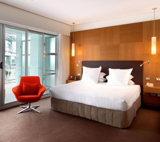 Hilton Auckland