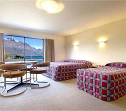 Earnslaw Lodge