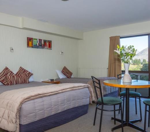Earnslaw Lodge