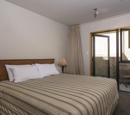 Garden Court Suites & Apartments
