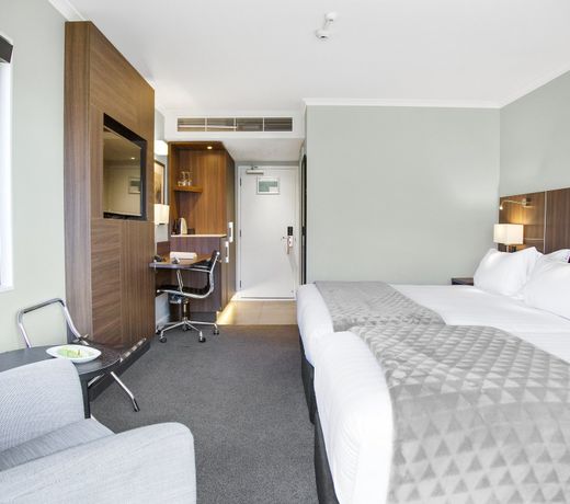 Holiday Inn Queenstown Frankton Road, an IHG Hotel