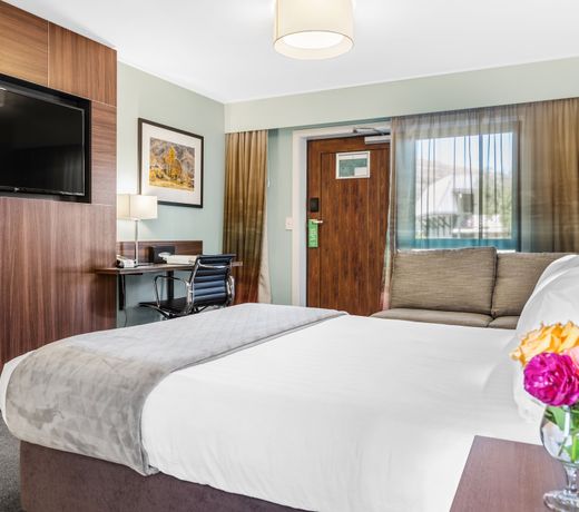 Holiday Inn Queenstown Frankton Road, an IHG Hotel