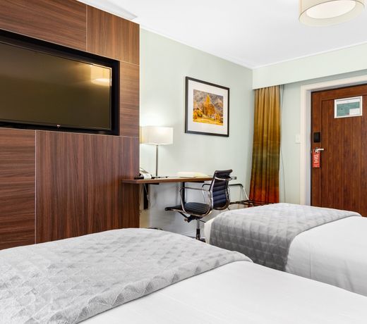 Holiday Inn Queenstown Frankton Road, an IHG Hotel