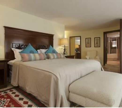 Marti Luxury Residence and Villas
