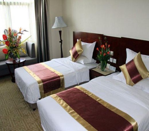 Lian Yun Hotel