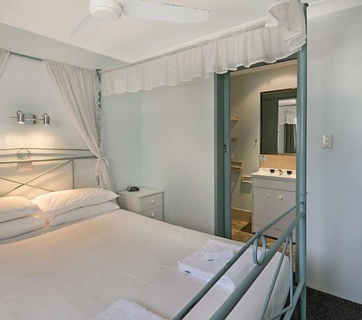 Allamanda Retreat