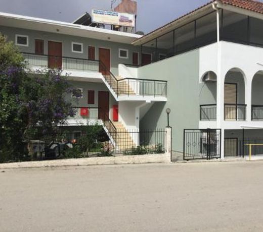 Thomas Apartments