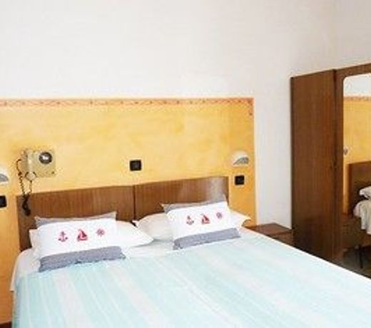 Hotel Rosy
