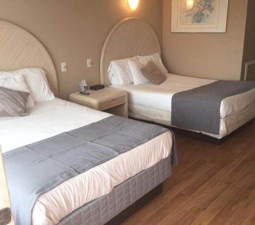 Mango Motel