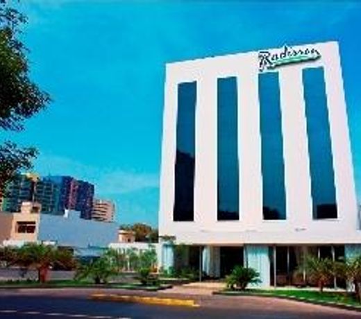 Radisson San Isidro Hotel & Suites