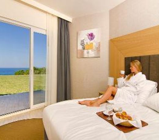 Ramada Resort Kusadasi & Golf