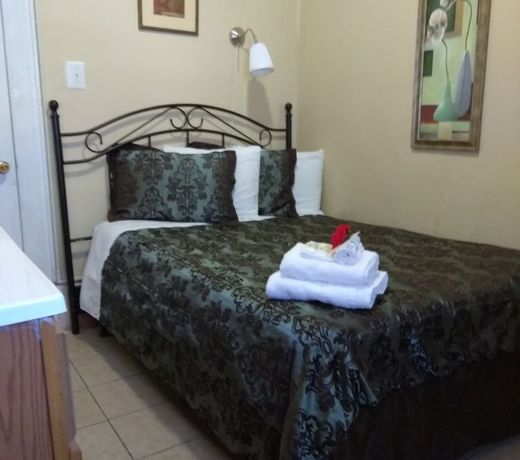 Neptune Hotel