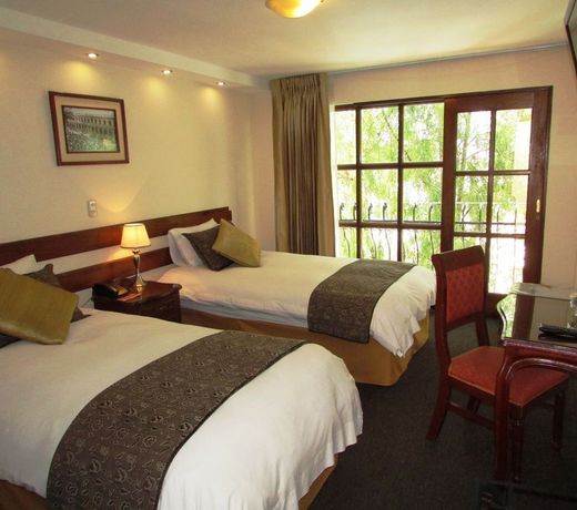 Queen's Villa Hotel Boutique