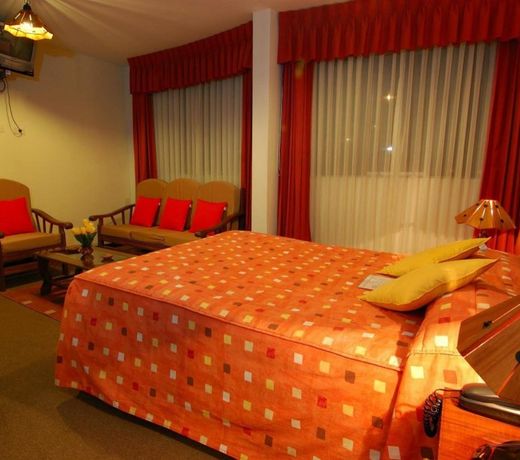 Hotel Benavides