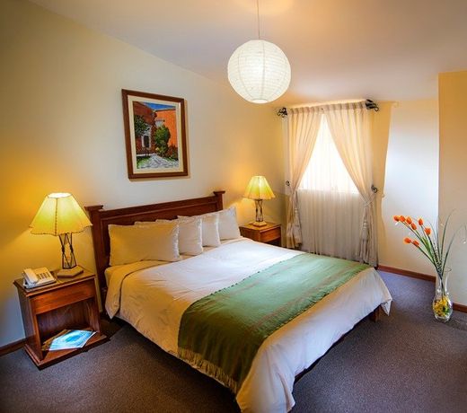 Natura Inn Hotel
