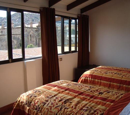Hostal & Apartments El Triunfo