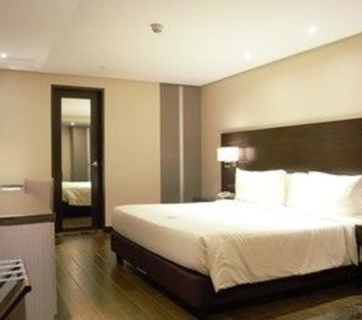 Pearl Garden Hotel