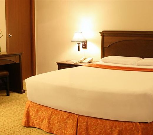 Riviera Mansion Hotel