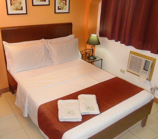 1775 Adriatico Suites