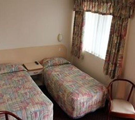 AZA Motel