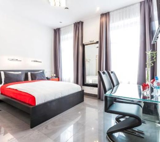 Komorowski Luxury Guest Rooms