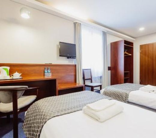 Hotel Fero Express POKOJE KLIMATYZOWANE AC