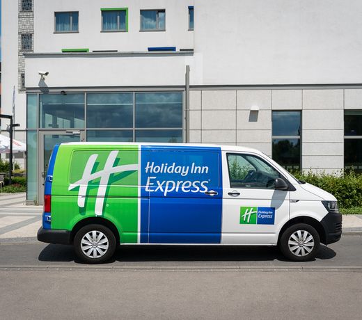 Holiday Inn Express Warsaw Airport, an IHG Hotel