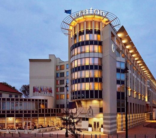 Sheraton Grand Warsaw