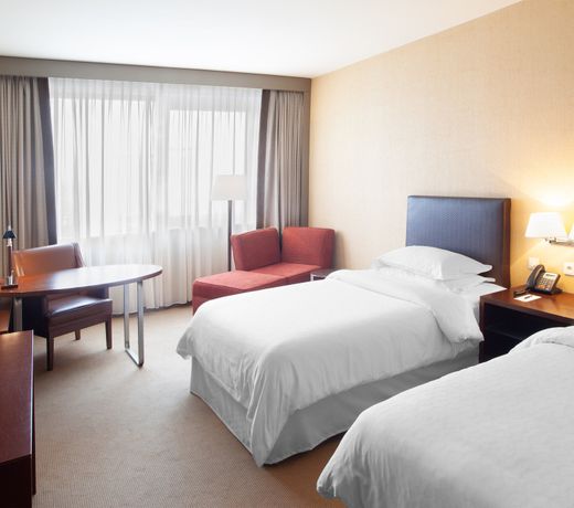 Sheraton Poznan Hotel