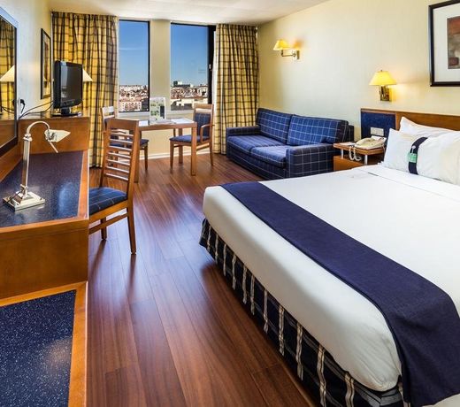 Holiday Inn Lisbon, an IHG Hotel
