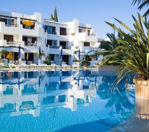 Balaia Golf Village