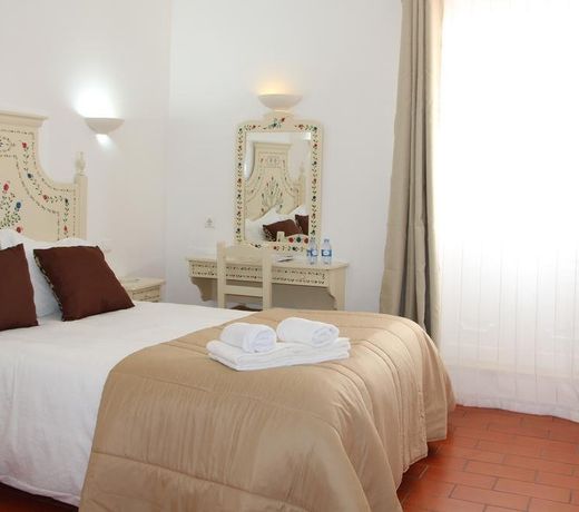 Albufeira Beach Hotel by Kavia