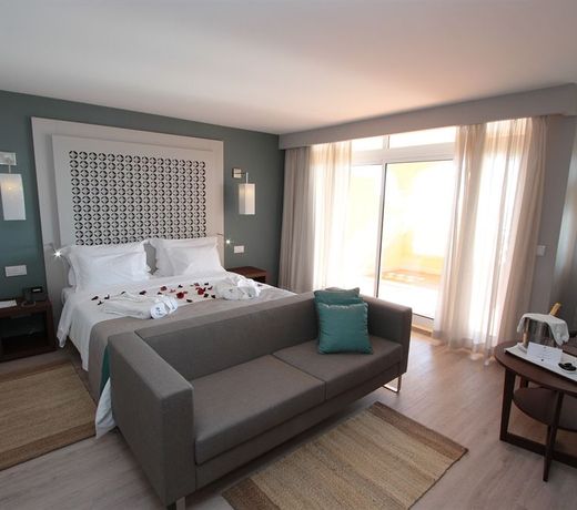 AP Oriental Beach - Adults Friendly