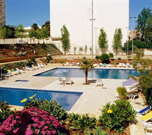 Apartamentos Jardins da Rocha