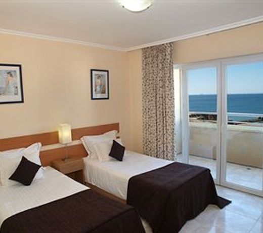 Apartamentos Jardins da Rocha