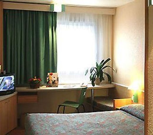Hotel ibis Evora