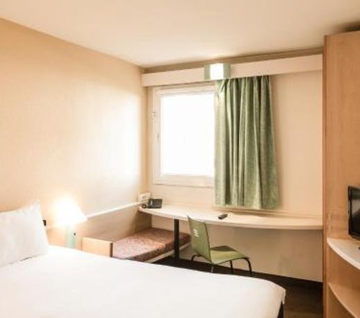 Hotel ibis Evora