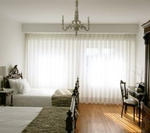 LIBERDADE GUESTHOUSE