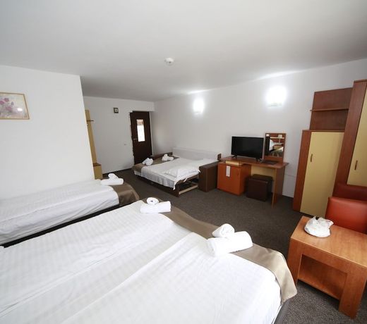 Long Street Hotel