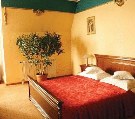 HOTEL GRANATA