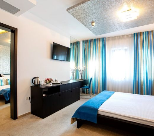 Hotel Duke Romana