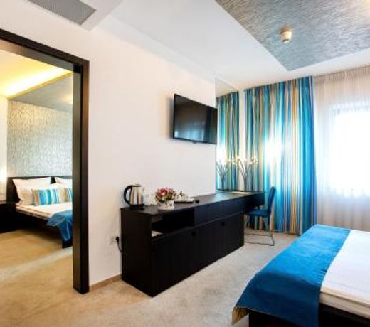 Hotel Duke Romana