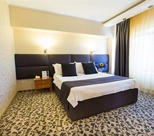 Crystal Palace Hotel