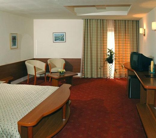 Hotel Irisa