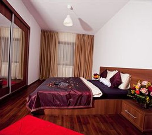PHOENICIA APARTMENTS SPLAI